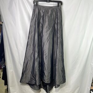 Express full length fishtail hem long skirt with pockets: